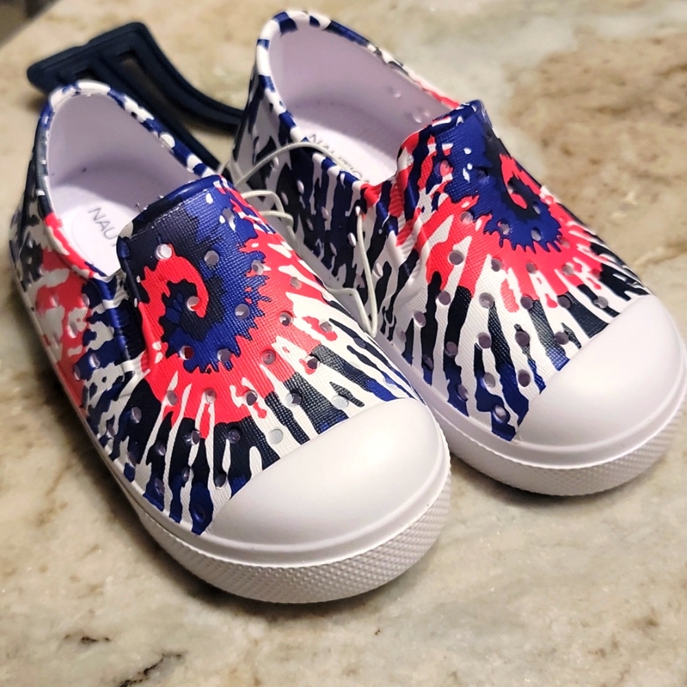 NAUTICA Leven TIE DYE Slip on Water Shoes easy care kids 6  Bin7